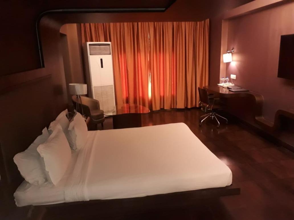 Cocoon Luxury Business Hotel Dhanbād Екстериор снимка